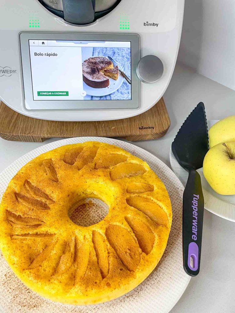 Bolo de maça